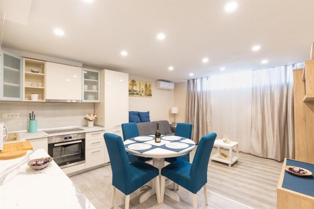 City Centre'S Apartment Rijeka Extérieur photo